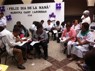 CDE PRI FESTEJA A MAMAS