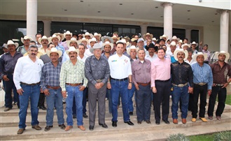 LA GANADERÍA  SERÁ  FUENTE DE RIQUEZA PARA LOS PRODUCTORES, NO SÓLO PARA LOS DIRIGENTES DE ORGANIZACIONES:...