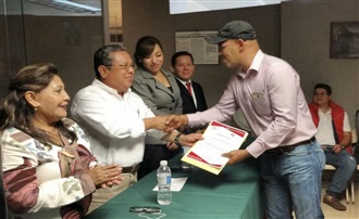 TRABAJAR PARA LA SOCIEDAD, UNA DE LAS GRANDES PRIORIDADES DEL PRI