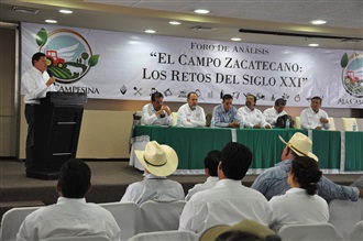 DISEÑEMOS POLÍTICAS PÚBLICAS PARA QUE EL CAMPO SEA VERDADERAMENTE RENTABLE: FITO BONILLA