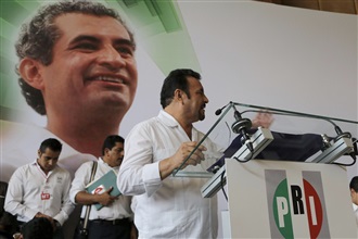 TRABAJAR Y CONSTRUIR UNIDOS LA POSIBILIDAD DE GANAR GUBERNATURA, PIDE ENRIQUE OCHOA REZA A PRIISTAS.