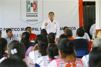 ACTIVA PRI POLÍTICA SOCIAL EN MUNICIPIOS CON SUS CONSEJOS POLÍTICOS