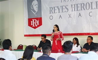 PRESENTA JULIETA FAMANIA RUIZ AL INSTITUTO REYES HEROLES DEL PRI