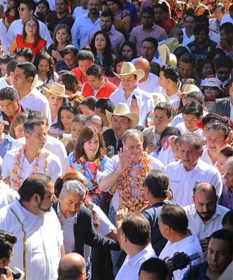 *MEADE KURIBREÑA SE COMPROMETIÓ A APROVECHAR LAS ZONAS ECONÓMICAS ESPECIALES PARA CAMBIAR EL ROSTRO A OAXACA*