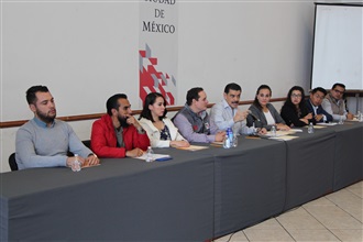 PACO OLVERA DA LA BIENVENIDA A LOS NUEVOS INTEGRANTES DE LA ESCUELA DE CUADROS DEL INSTITUTO REYES HEROLES...