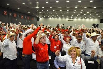 EL PRI ACOMPAÑARÁ A LOS CAMPESINOS DE MÉXICO, ANTE LOS RECORTES AL PRESUPUESTO PARA EL CAMPO Y EL DESMANTE...