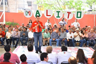 SE TIENE QUE GARANTIZAR LA ATENCIÓN Y EL ABASTO DE MEDICAMENTOS: ALEJANDRO MORENO