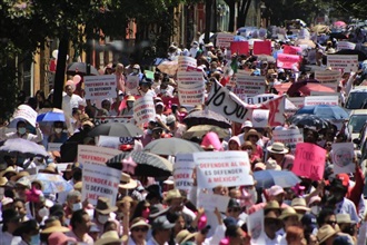CIUDADANÍA DE OAXACA SE UNE POR LA DEFENSA DE LA DEMOCRACIA