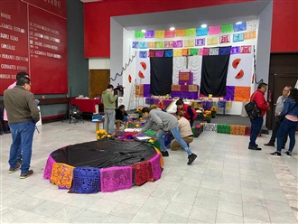 EL PRI OFRECE SU ALTAR DE MUERTOS “A LOS QUE NOS FALTAN”