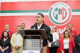 CARLOS PEÑA BADILLO, NUEVO COORDINADOR DEL GRUPO PARLAMENTARIO DEL PRI EN LA LXV LEGISLATURA