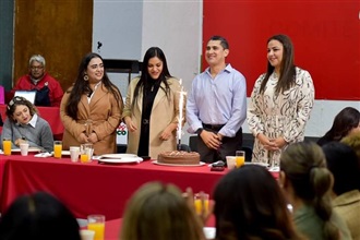 RATIFICA CARLOS PEÑA QUE EN ZACATECAS TAMBIÉN ES TIEMPO DE LAS MUJERES