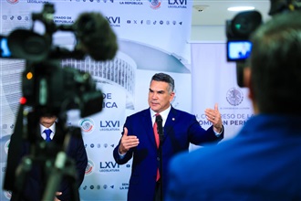 RECONOCE LÍDER NACIONAL DEL PRI TRABAJO LEGISLATIVO DE CARLOS PEÑA