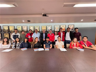 LA ADMINISTRACIÓN DE UN MUNICIPIO, TEMA DE PEPE OLVERA EN LA ESCUELA DE FORMACIÓN POLÍTICA DEL PRI