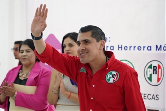 PIDE CARLOS PEÑA AL GOBIERNO 