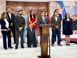 CELEBRAN DIPUTADOS DEL PRI, PAN, PRD Y EL ABOGADO JORGE RADA, FALLO DE LA SCJN