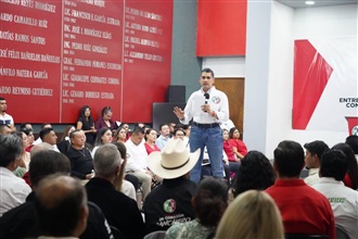 ANTE NUEVOS DIRIGENTES MUNICIPALES, CARLOS PEÑA LLAMA A LA RECONCILIACIÓN TOTAL