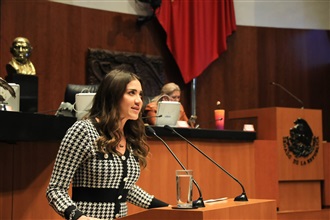 PALOMA SÁNCHEZ PRESENTA EN EL SENADO UN PAQUETE DE REFORMAS PARA IMPULSAR APOYOS DE COMERCIALIZACIÓN, SEGU... width=