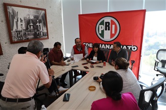 MORENA REPRIME MANIFESTACIONES EN SU CONTRA: PRI width=